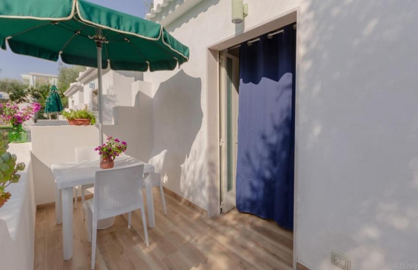 Hotel Il Melograno Матината Екстериор снимка